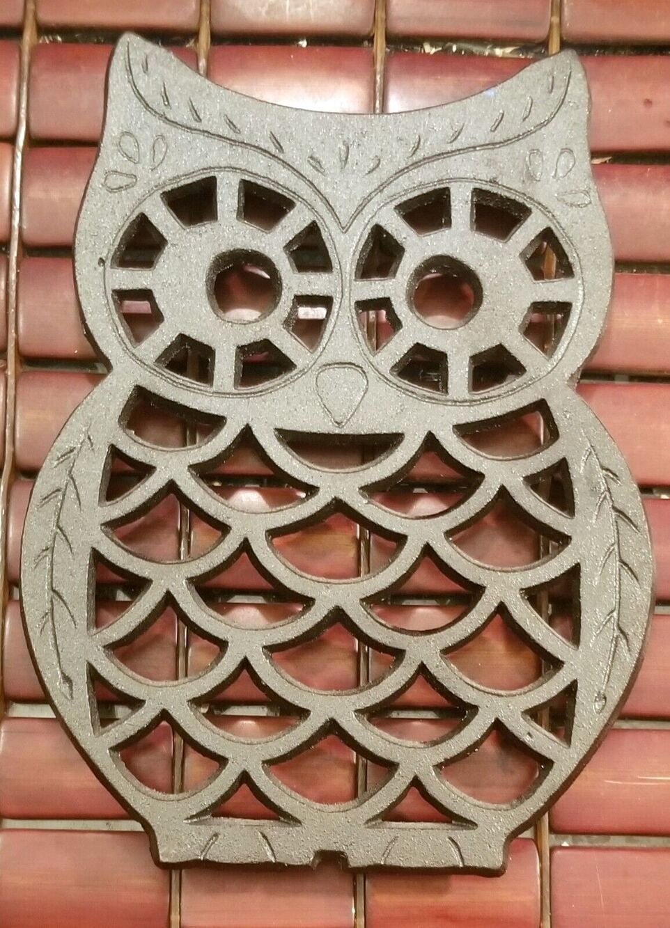 Large Vintage Cast Iron Owl Trivet 9"x6.5"